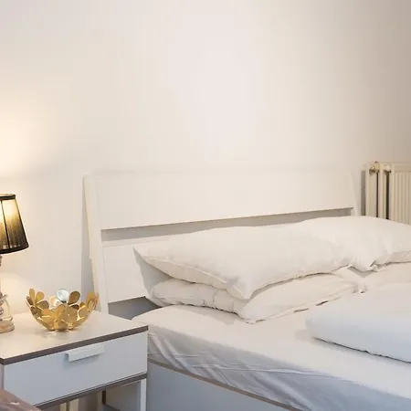 Bed & Breakfast Redlight District 2